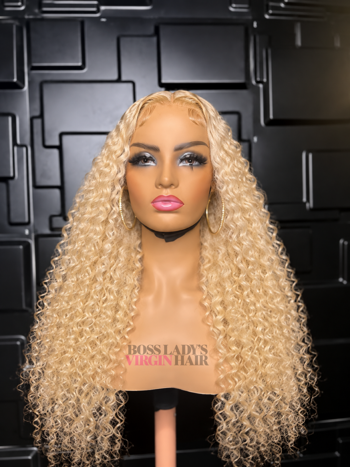 KINKY CURLY